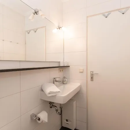 Lord Nelson 602 Apartment *